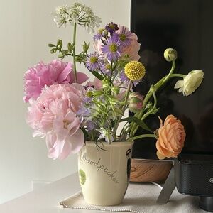 Meet your Posher, Laura